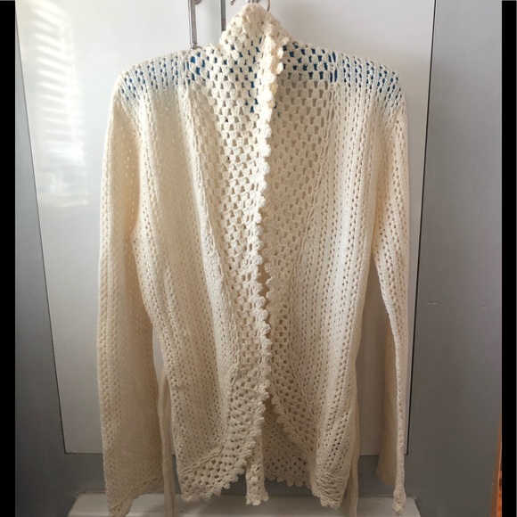 NWOT Ivory Crochet Cardigan M - Picture 3 of 9